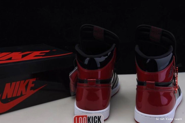 OG 1 Air High Patent Jordan Bred 555088-063 0809